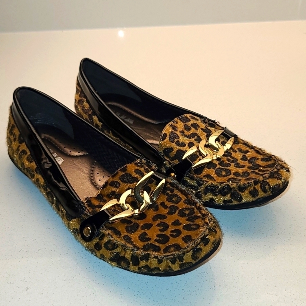 New ALIA Calla loafers Animal Print US 7